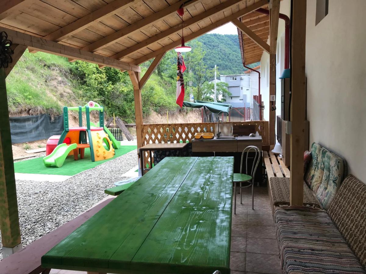 Casa Panoramic Βίλα Dubova Εξωτερικό φωτογραφία